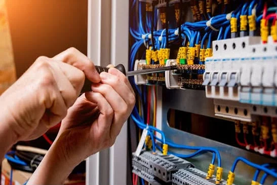 Elektrik panosu bağlantı uygulaması